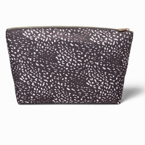 Large Travel Pouch and Loaf Bag by Sonia Kashuk - Picture 2 of 3